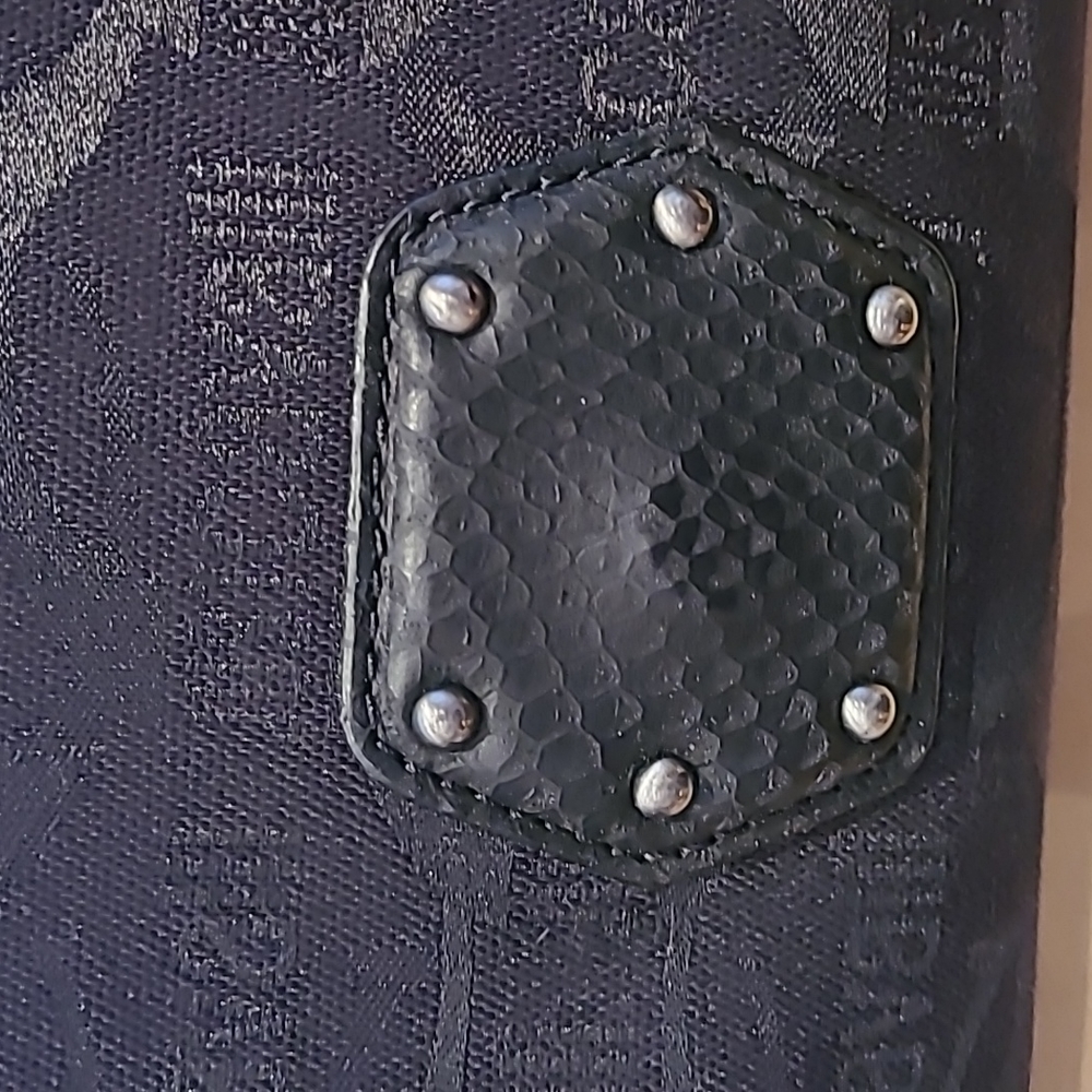 Just Cavalli brand new handbag with logo. - Picture 11 of 16